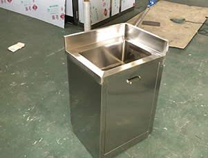 右式轉角單人水池